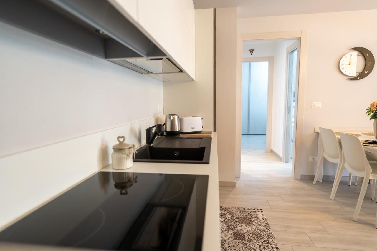 New Loano Elegante ☆☆☆☆☆ A 150 Mt Dal Mare Apartment Luaran gambar